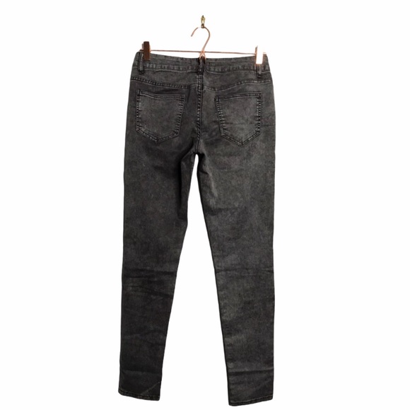 I Love H8i | High Rise Skinny Jeans in Gray Denim - Picture 7 of 9